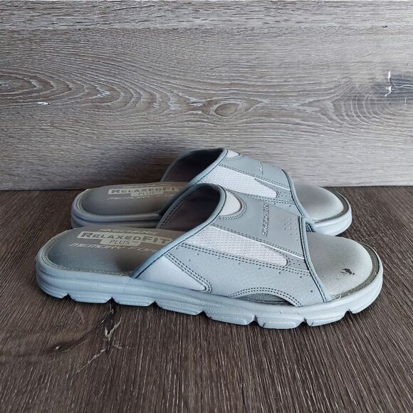 SKECHERS Relaxed Fit Plus Memory Foam Gray Slide On Casual Sandals Mens Size 8 - Picture 2 of 7